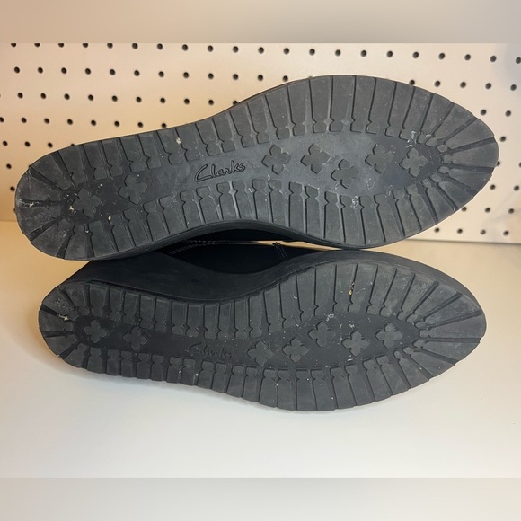 Clarks Marcelle Game, Black Ankle Wedge Booties - Picture 13 of 16